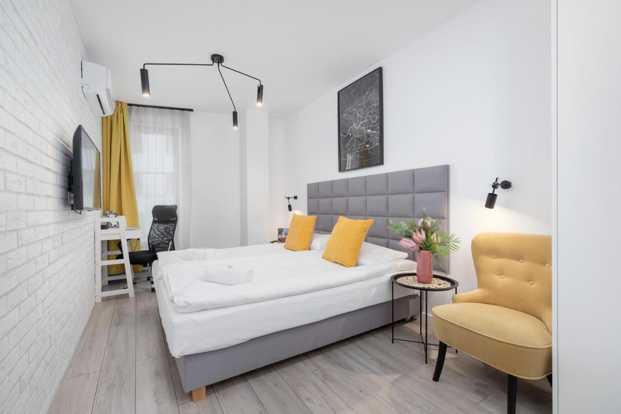 Studio Miodowa Krakow Kazimierz By Renters Apartment Luaran gambar